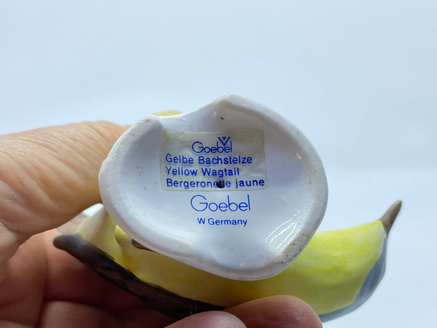 Goebel Yellow wagtail bird figurine (the other one)