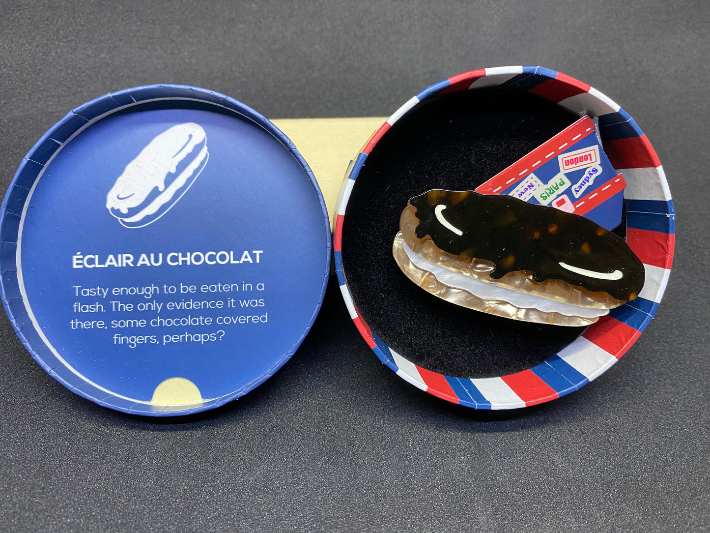 Erstwilder ÉCLAIR AU CHOCOLAT