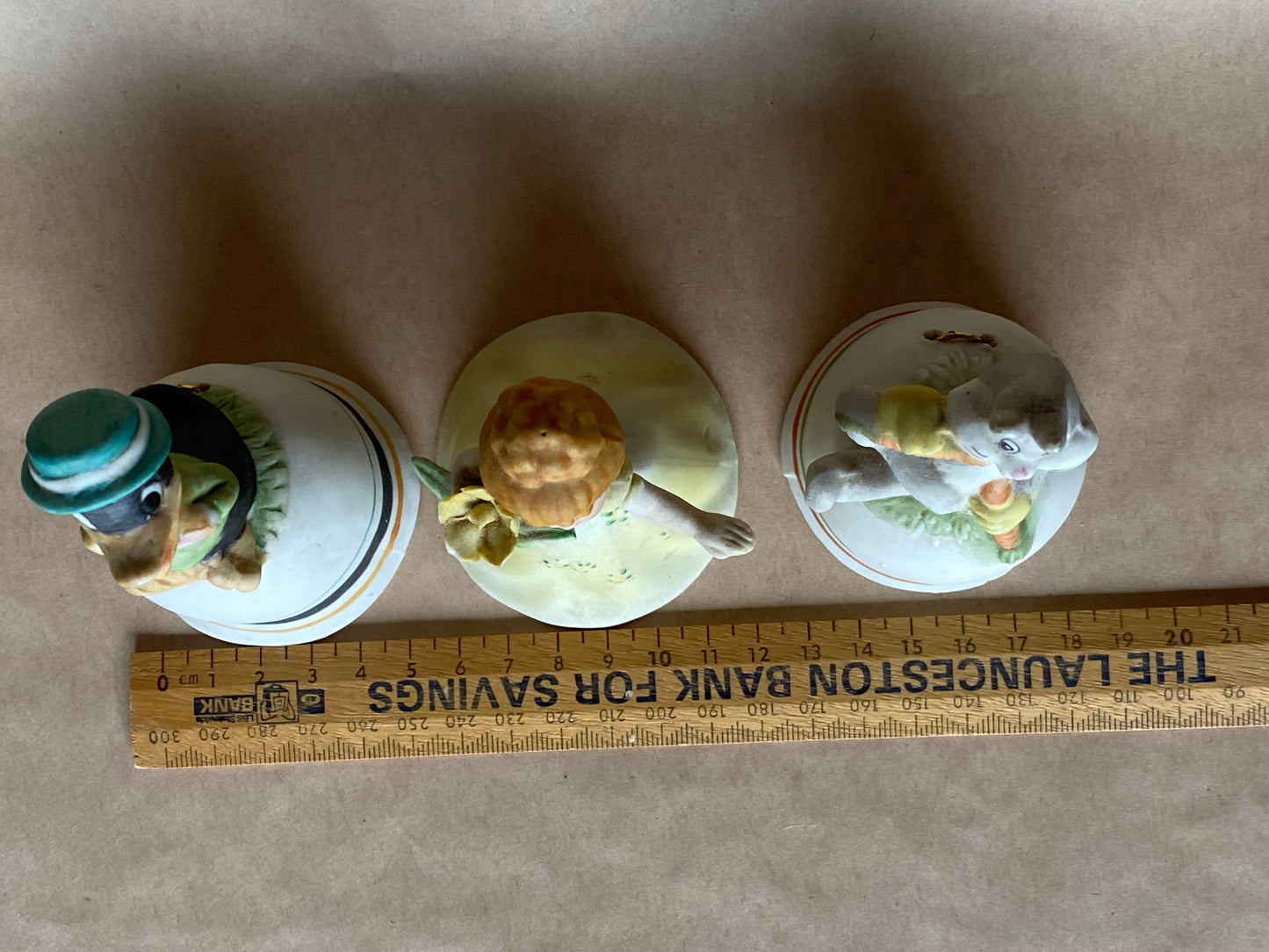 Vintage Warner Brothers Inc 1979 bisque bells