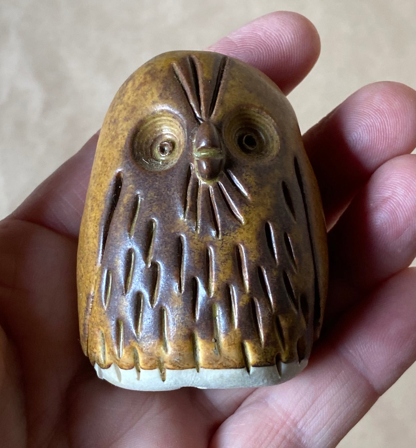 Collectable Billabong Pottery - owl