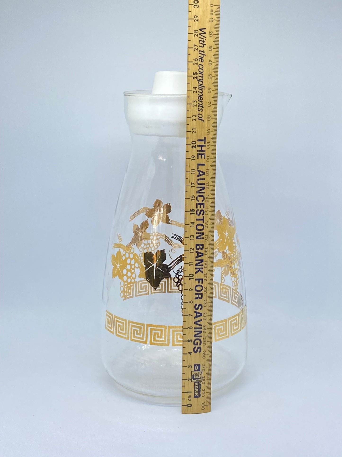 MCM Vintage Pyrex carafe with lid