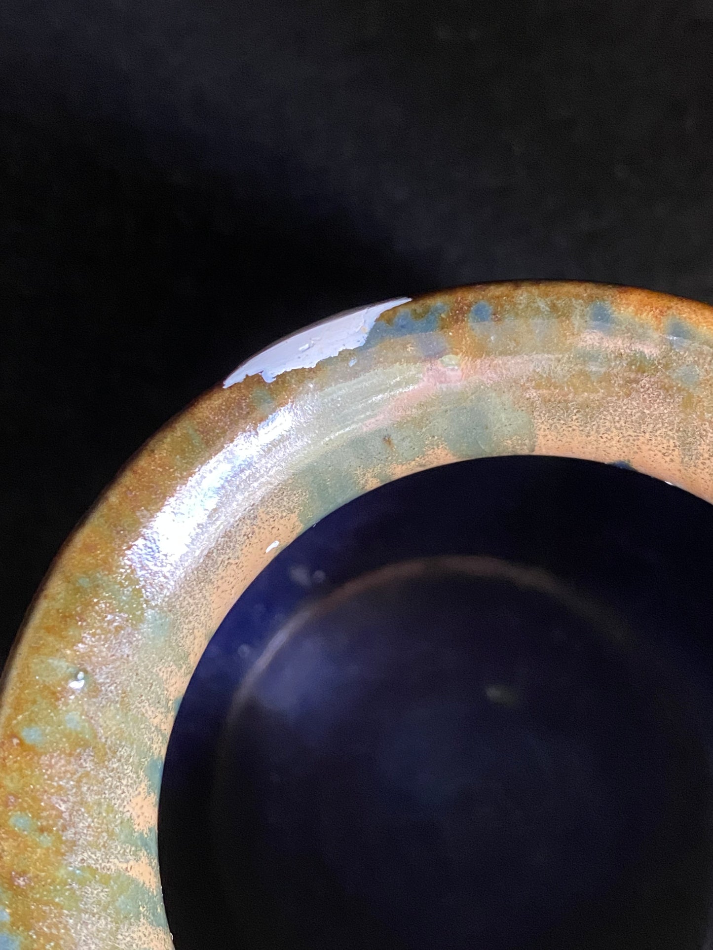 Remued early series - Branch Handled with rim fault