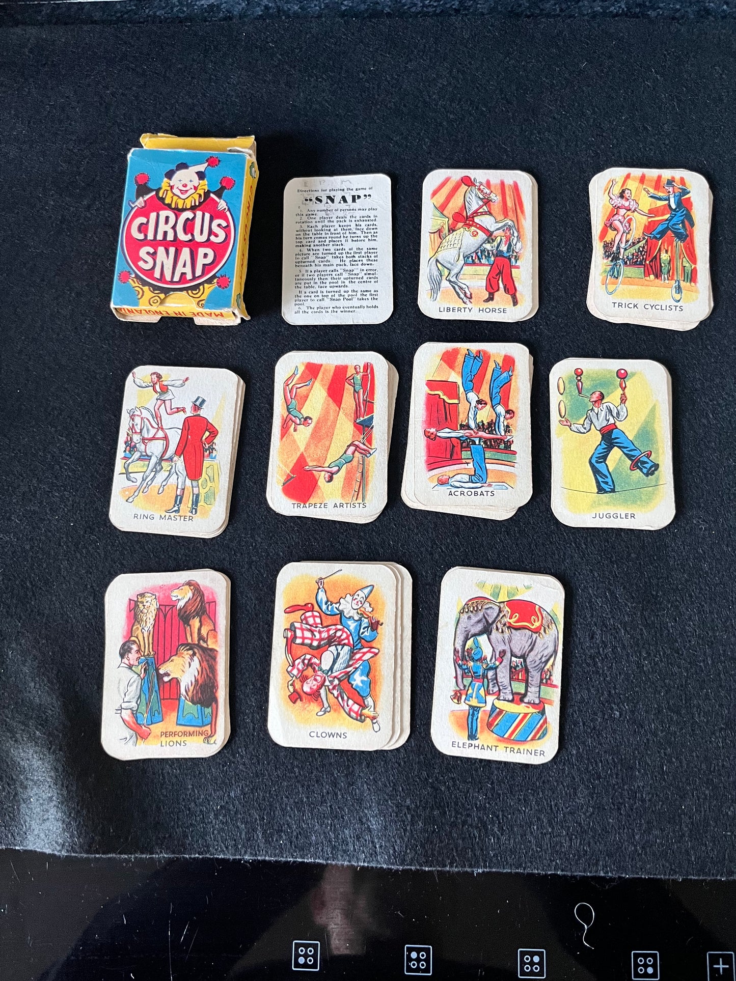 Vintage Circus Snap card game,