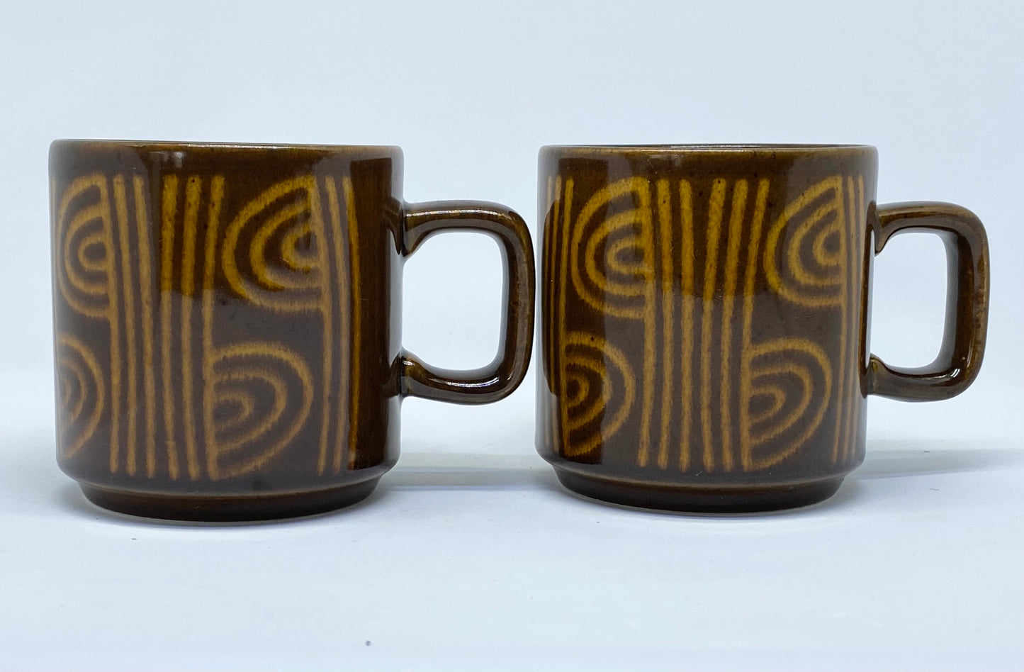 Crown Lynn NZ (2 cups)- Māori design #2