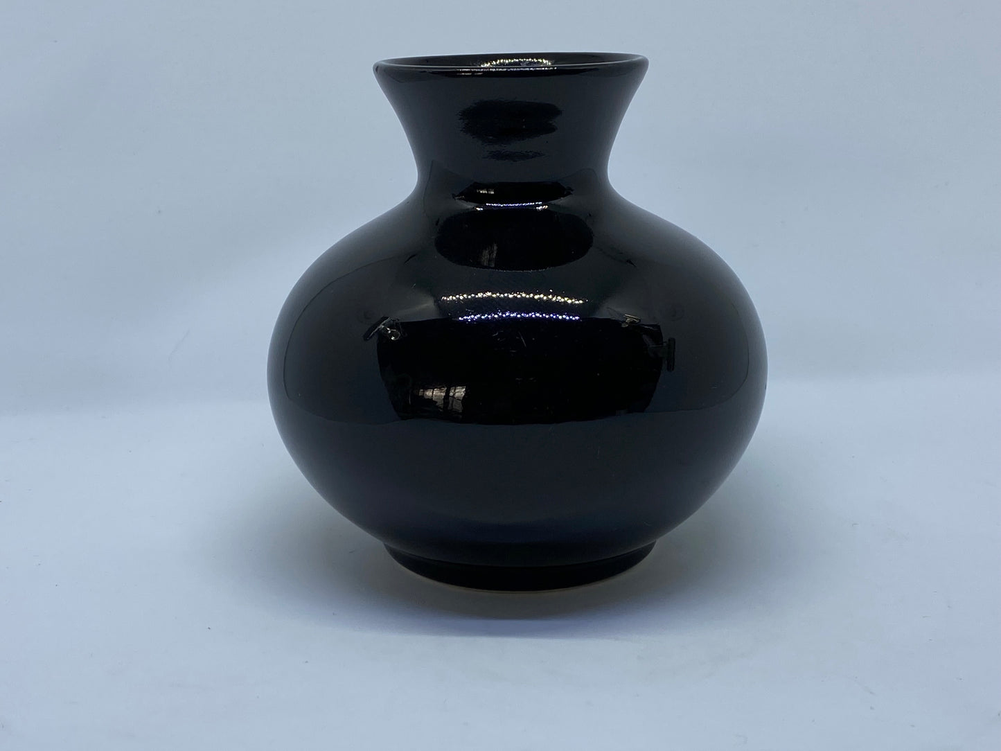 Hanstan Australia black vase