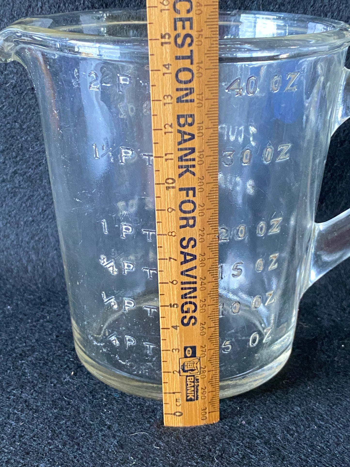 Clear Depression glass (1930s) measuring cup (5 cup/2 pints)