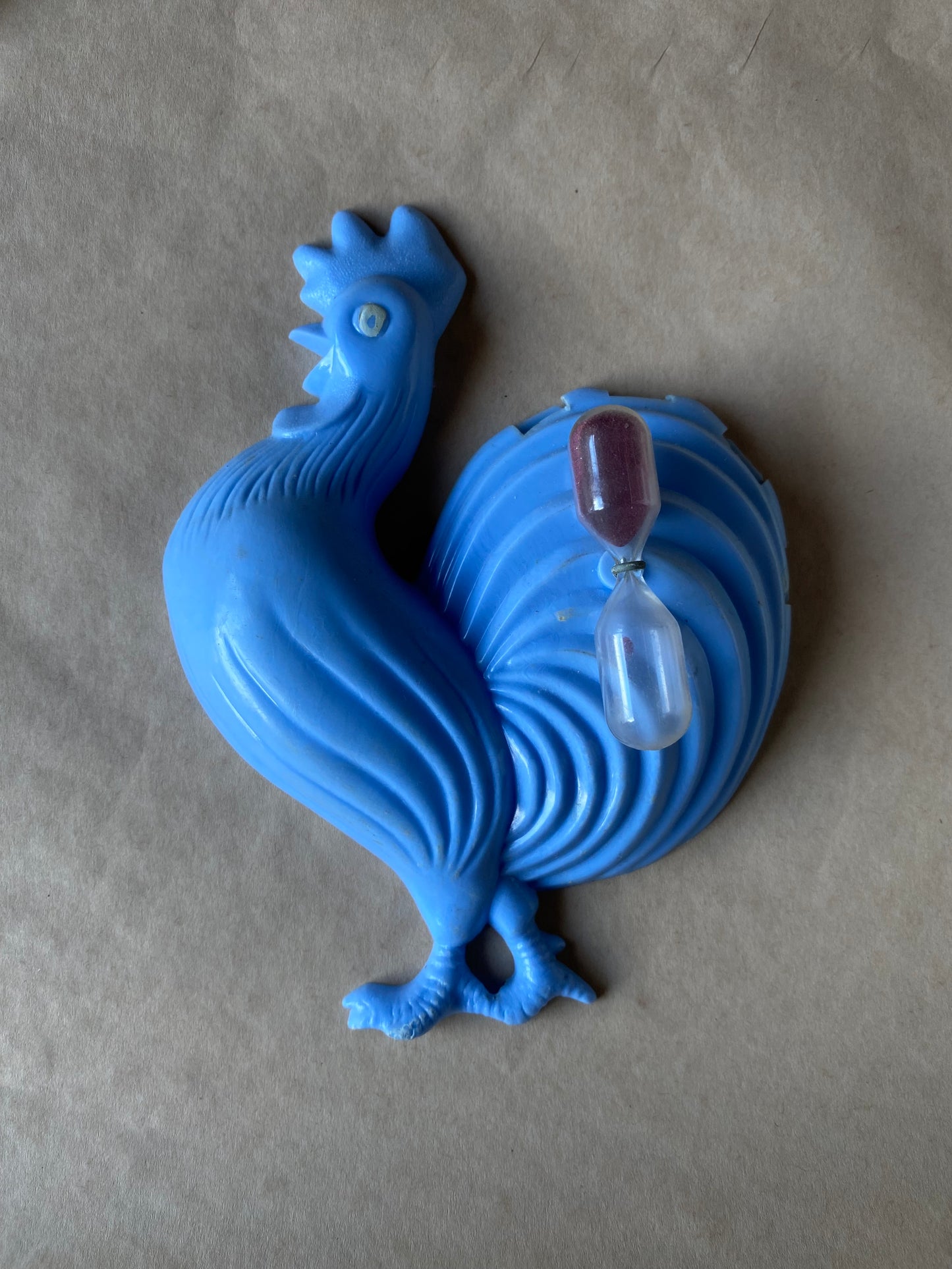Vintage hard plastic rooster with sand timer