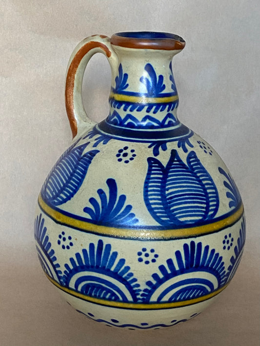 Antique  Plateelbakkerij Gouda jug