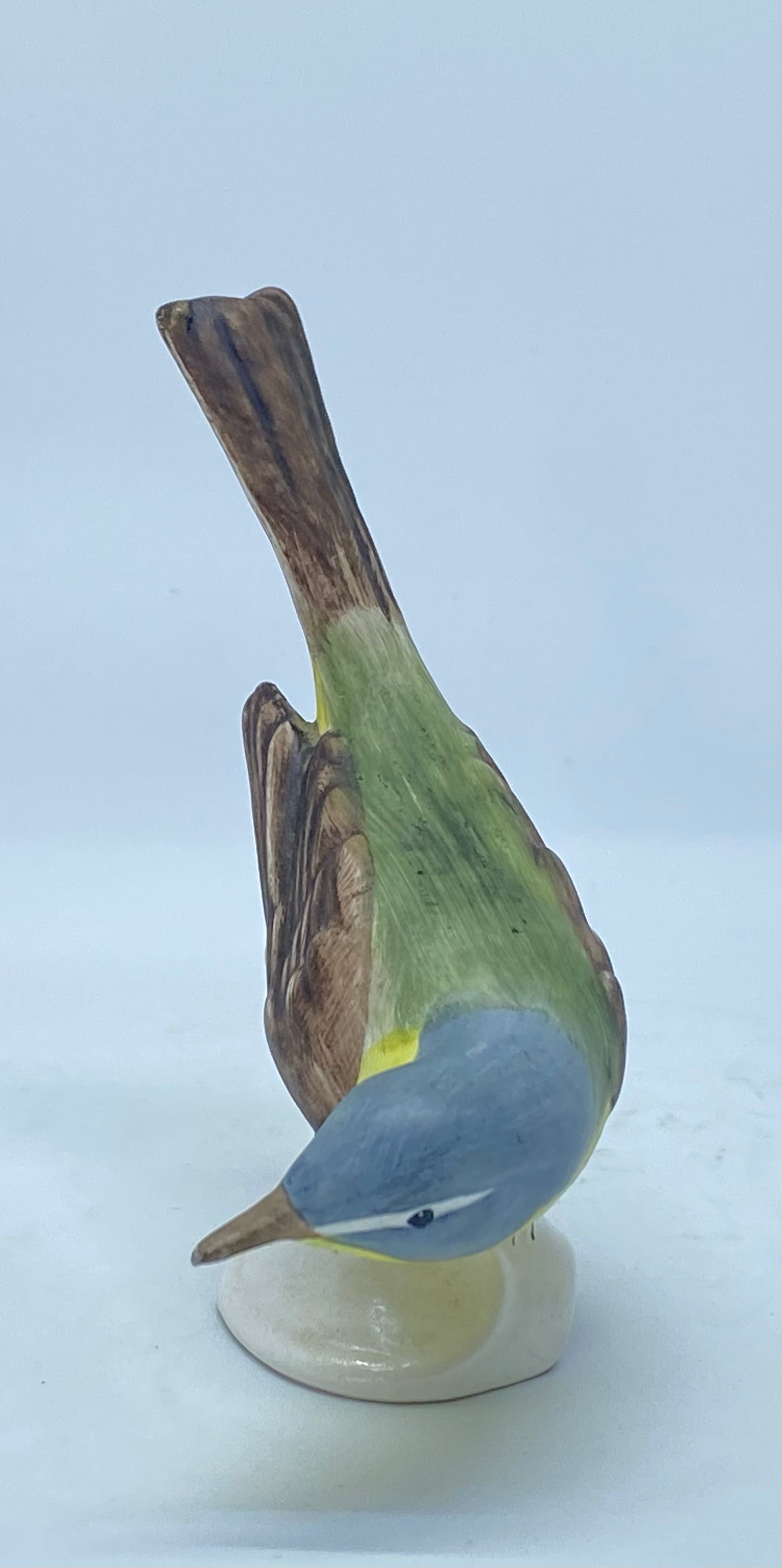 Goebel yellow wagtail (1) bird figurine