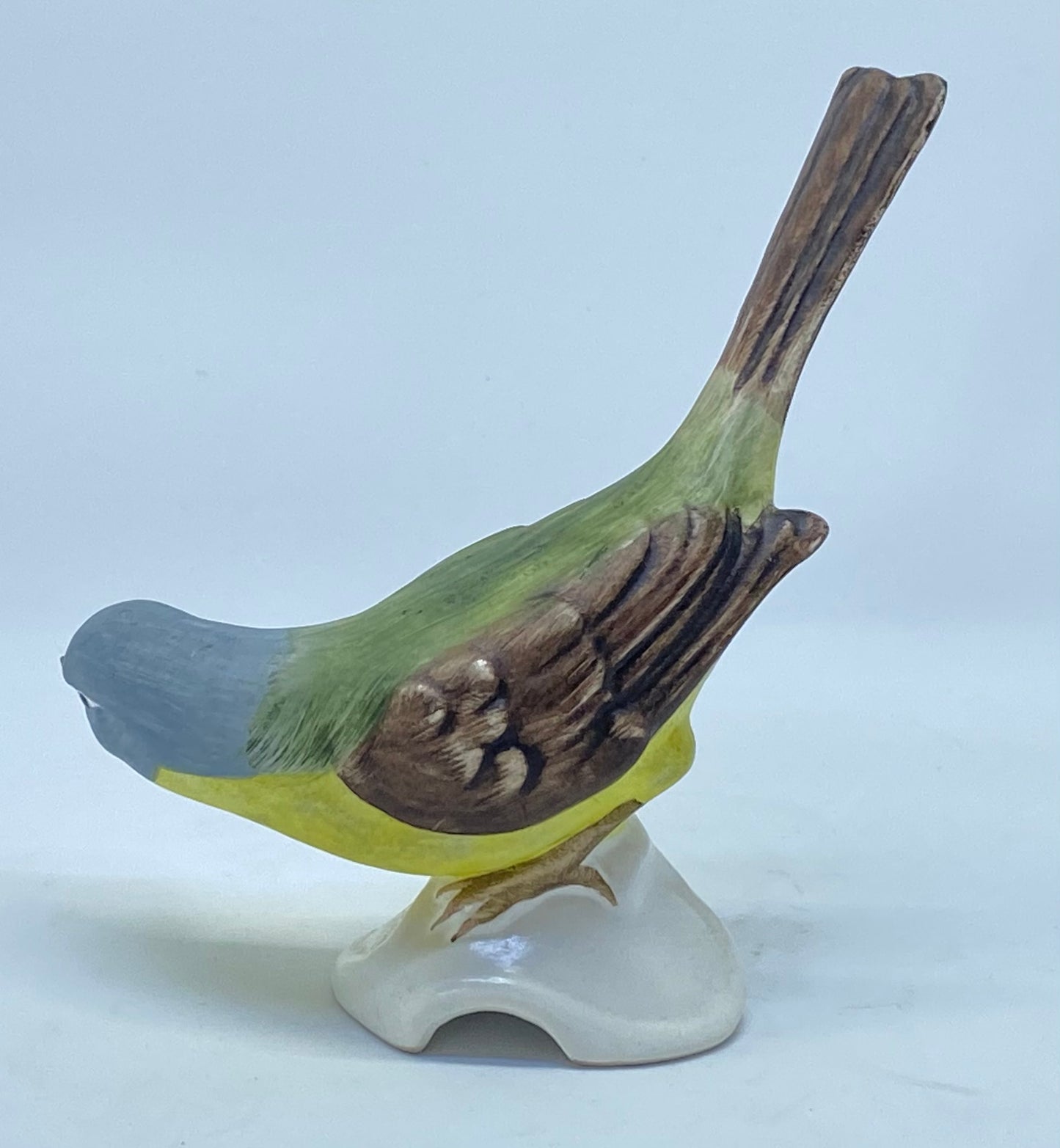 Goebel yellow wagtail (1) bird figurine