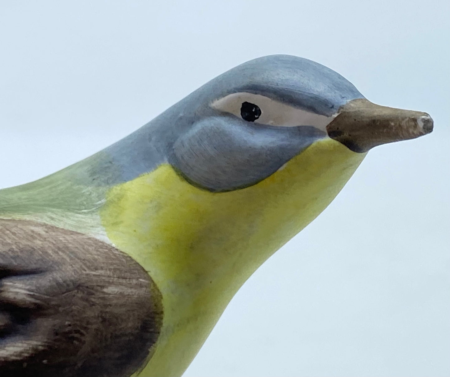 Goebel yellow wagtail (1) bird figurine