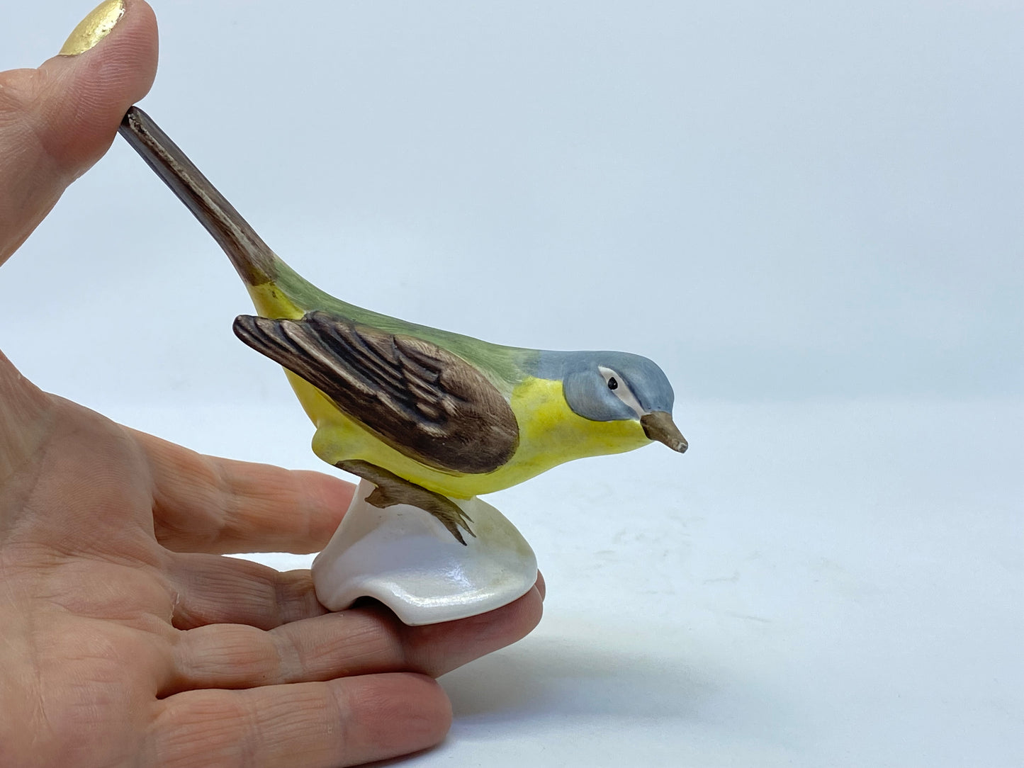 Goebel yellow wagtail (1) bird figurine