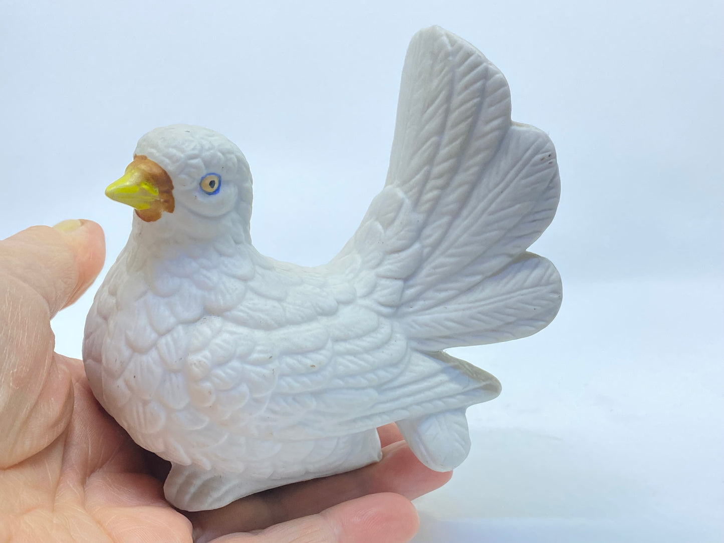 Vintage Flambro R.O.C Small White Dove Statuette 1970s