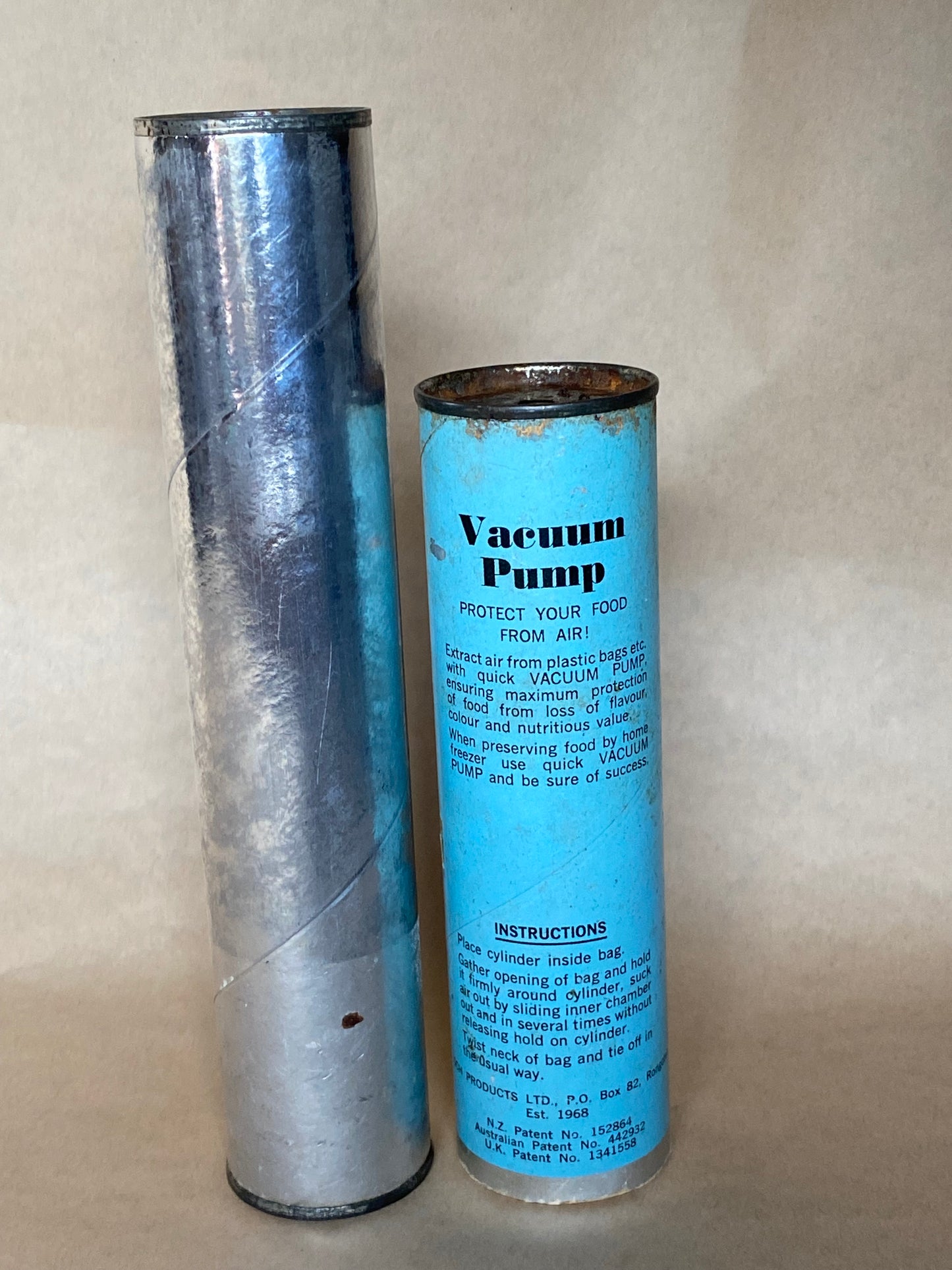 Vintage Vacuum pump (C a n by RCL)