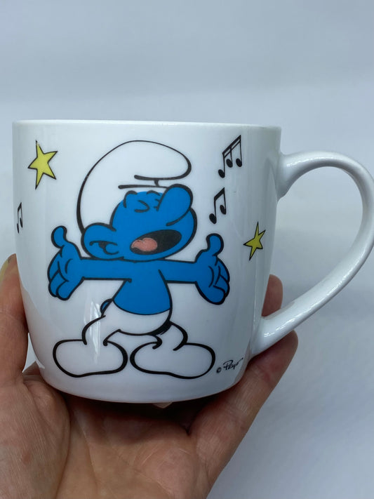 Smurf loves singing - Peyo - 2011 collectors cup!