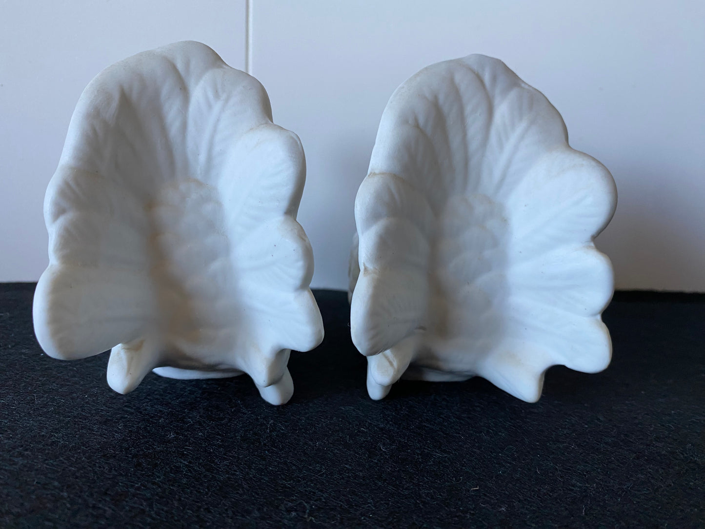 Pair of vintage Flambro R.O.C doves