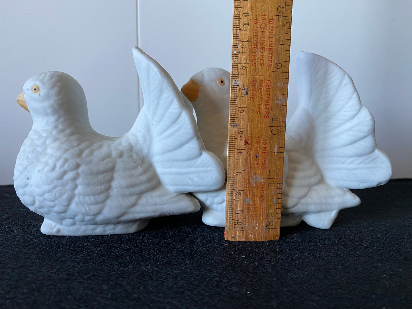Pair of vintage Flambro R.O.C doves