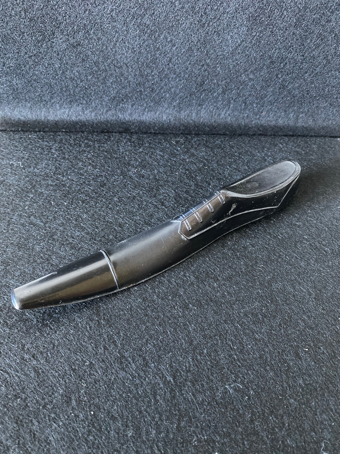 Vintage shoe horn - or is it?