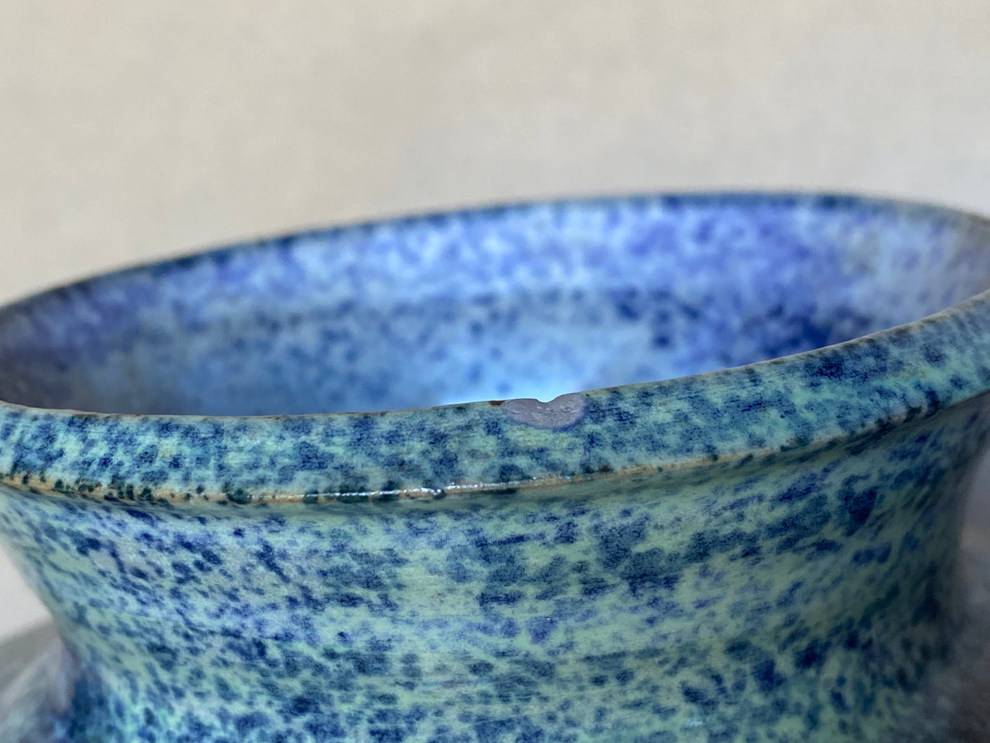 “Mogo Pottery” Australia pottery vase in blue
