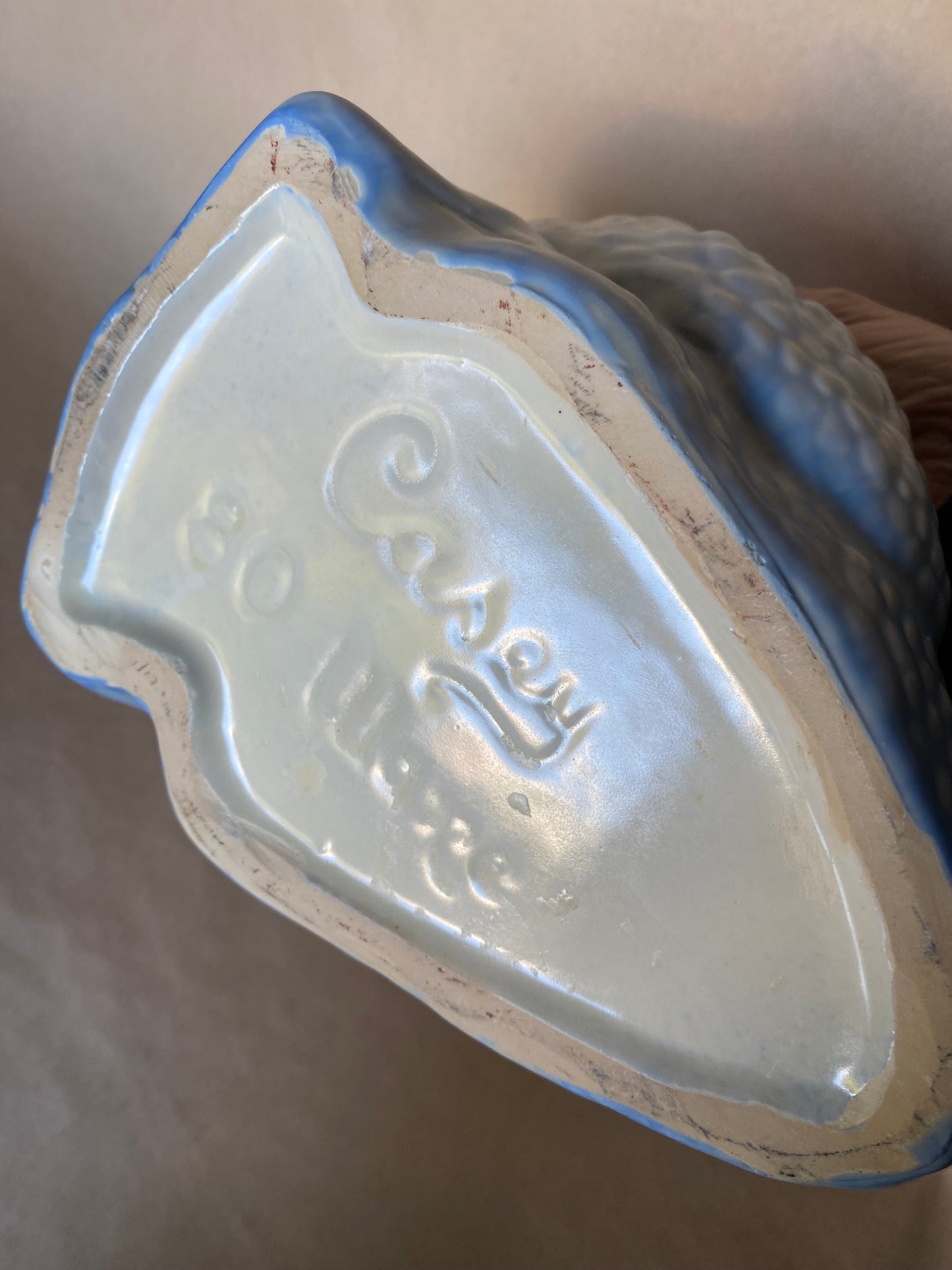 Large Casey Ware 80 swan vase/ planter