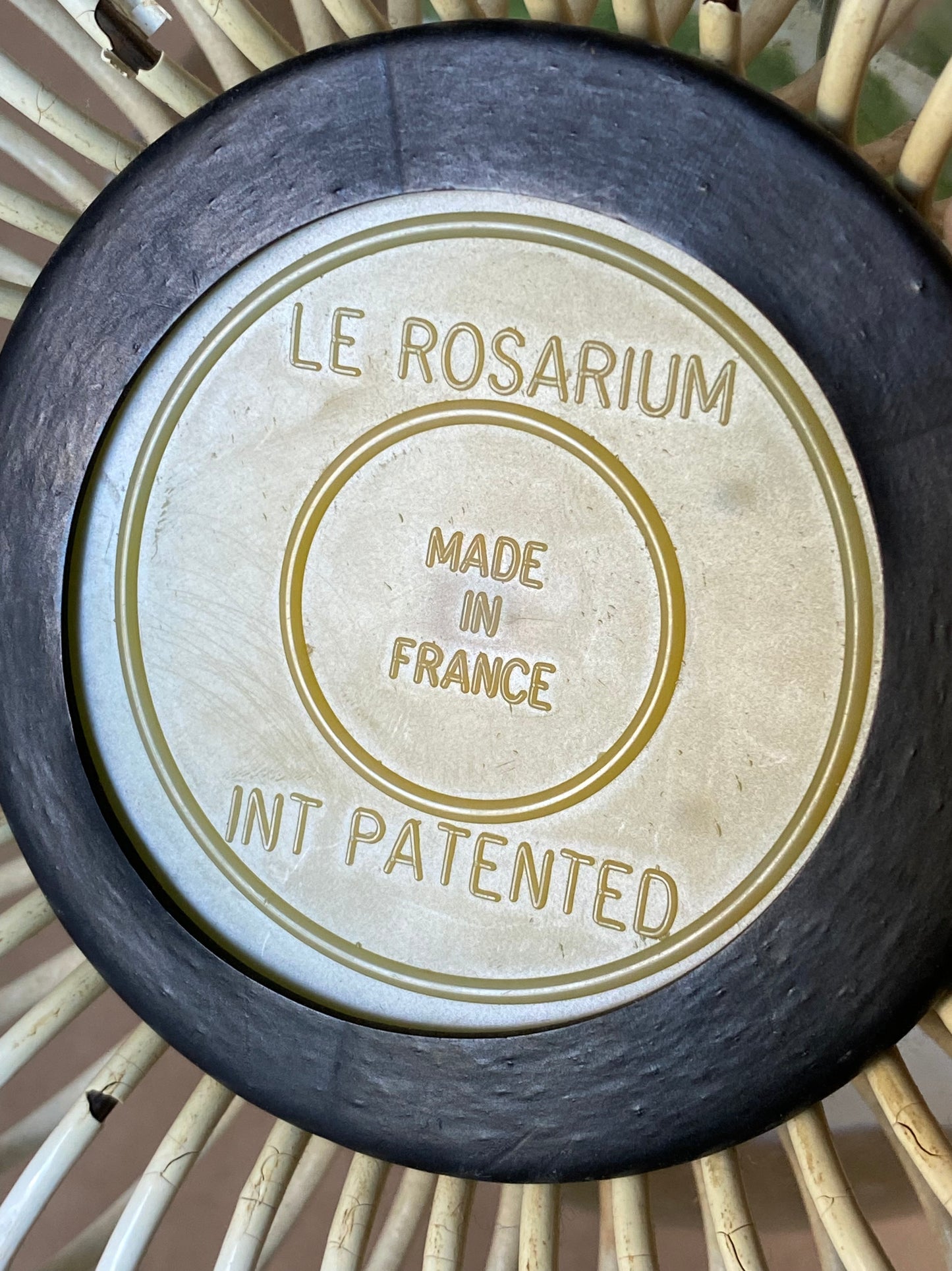 Le Rosarium FRANCE 'Rose Globé'