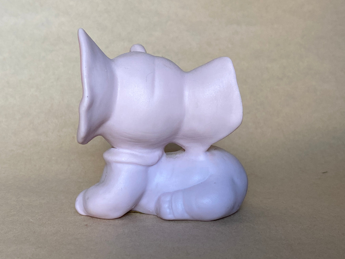 Gorgeous pink elephant by Kelvin Japan for Gizelle
