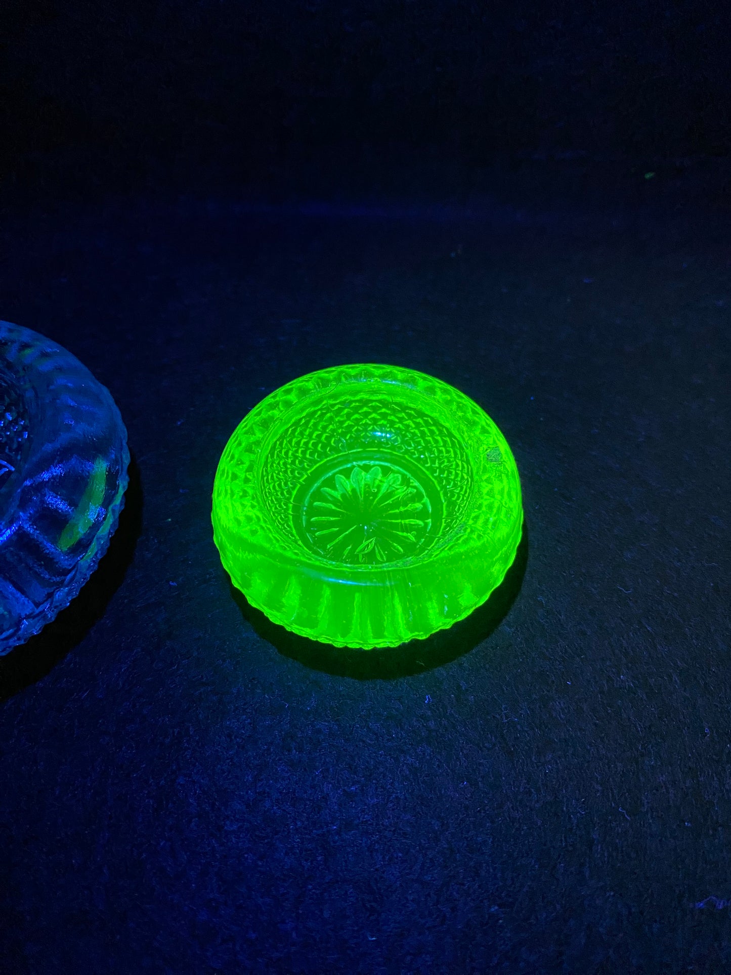Uranium and clear glass Victorian salt cellar (pots) Diamond Pattern
