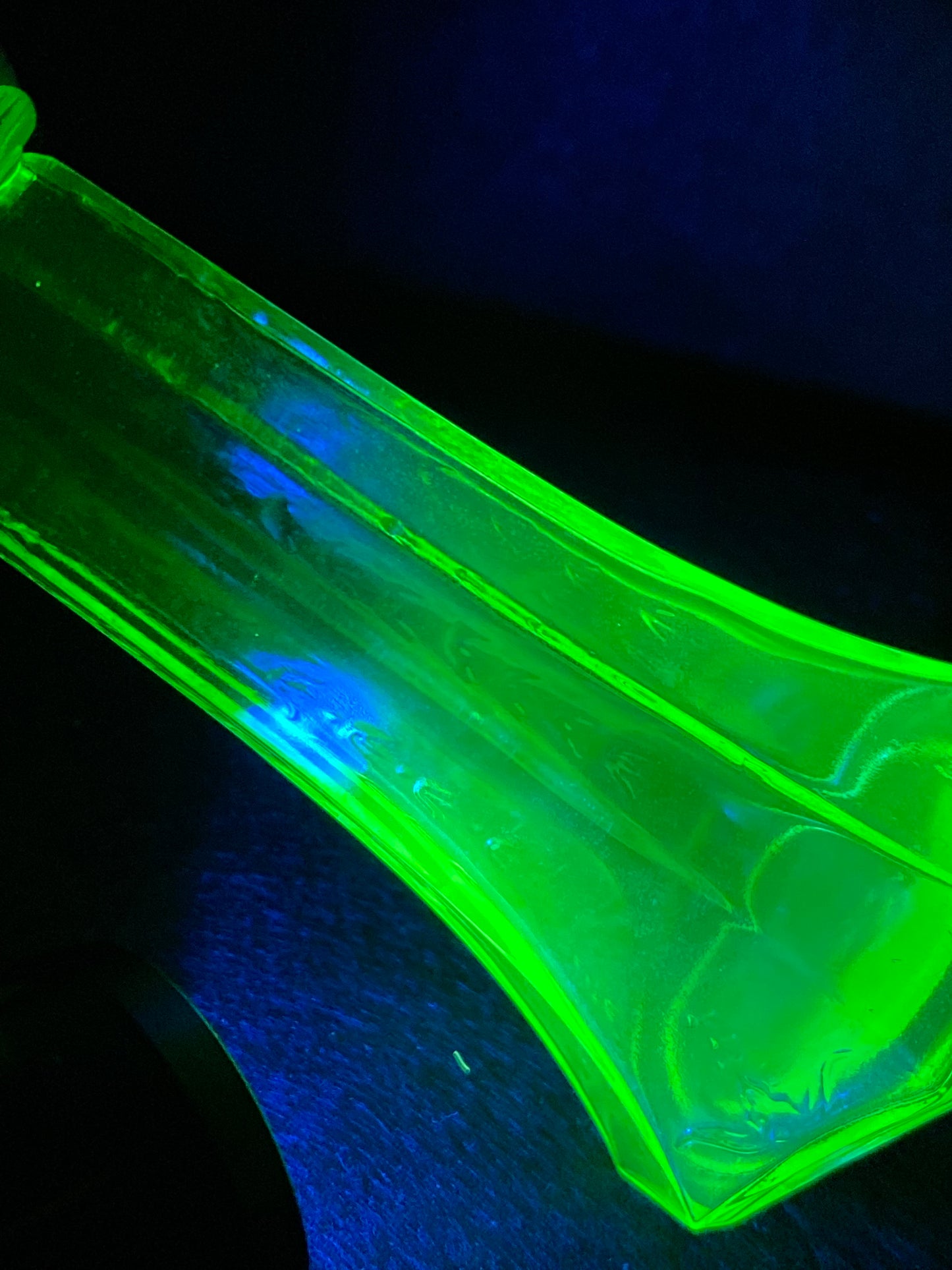 Uranium glass Anchor Hocking salt or pepper shaker