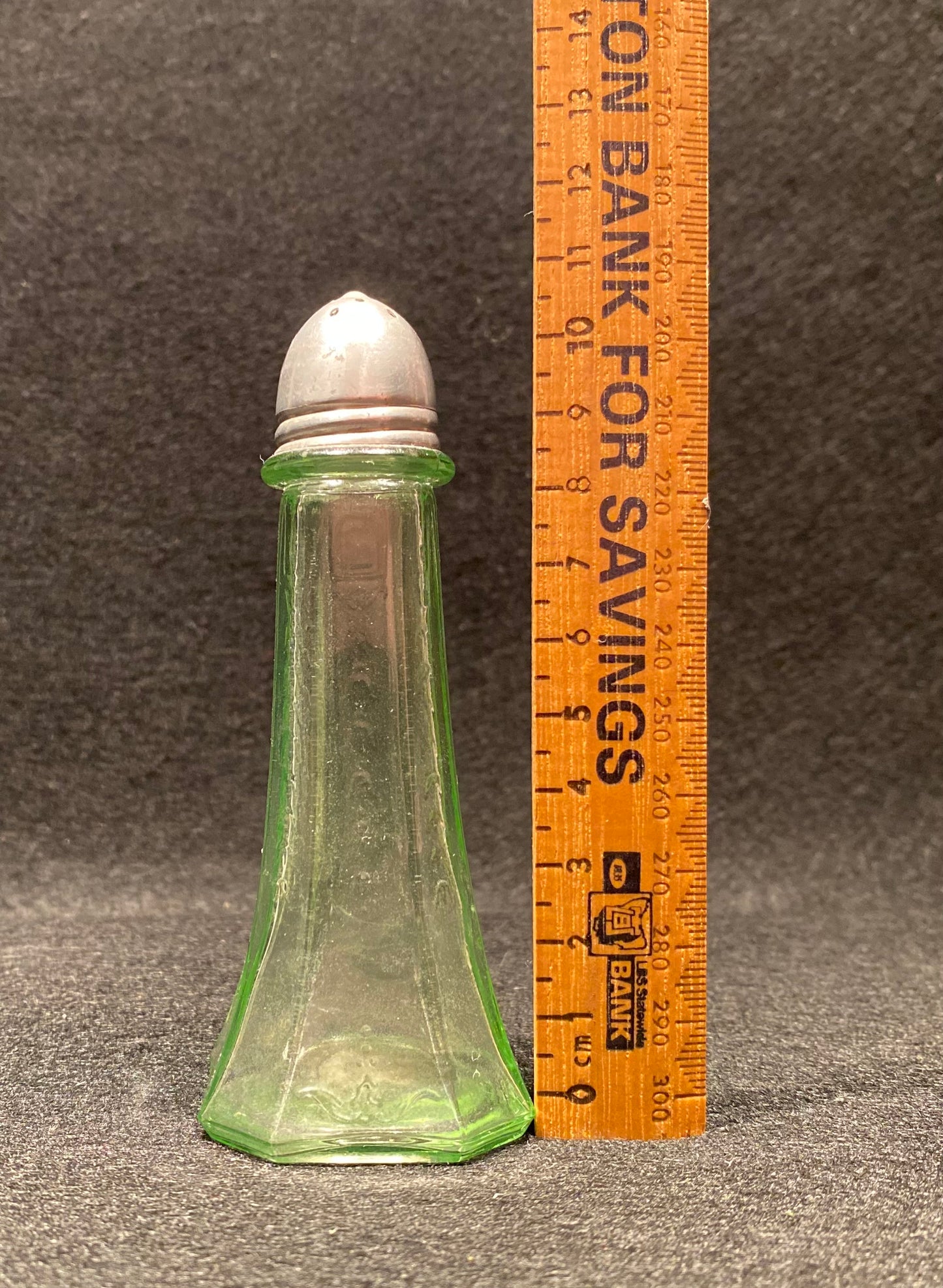 Uranium glass Anchor Hocking salt or pepper shaker