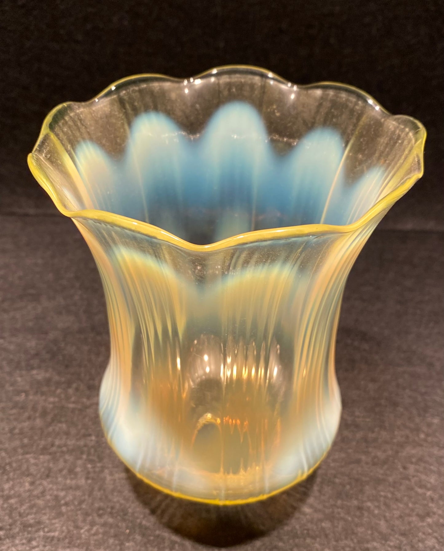 Art Nouveau Vaseline Uranium glass lamp shade