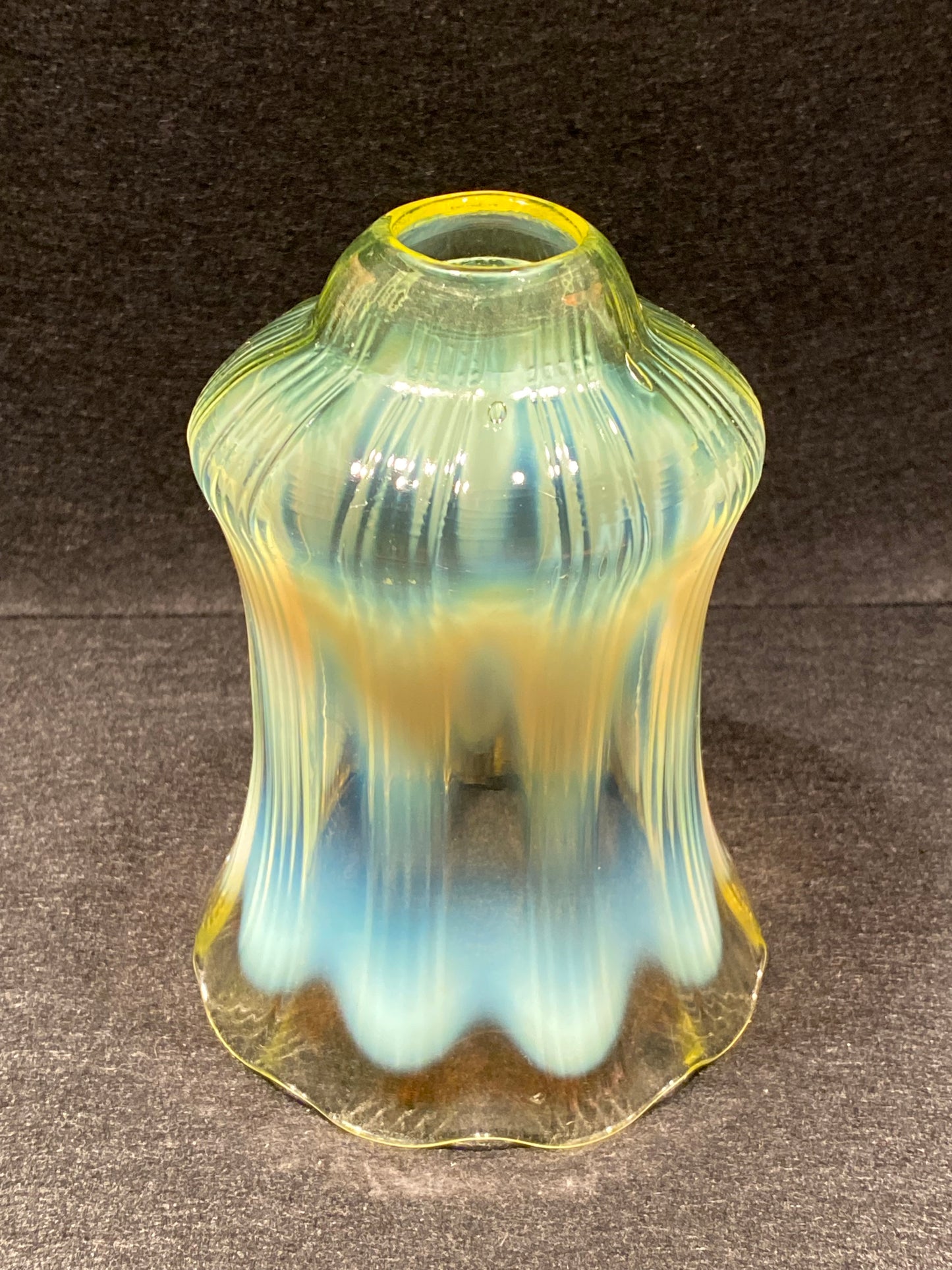 Art Nouveau Vaseline Uranium glass lamp shade