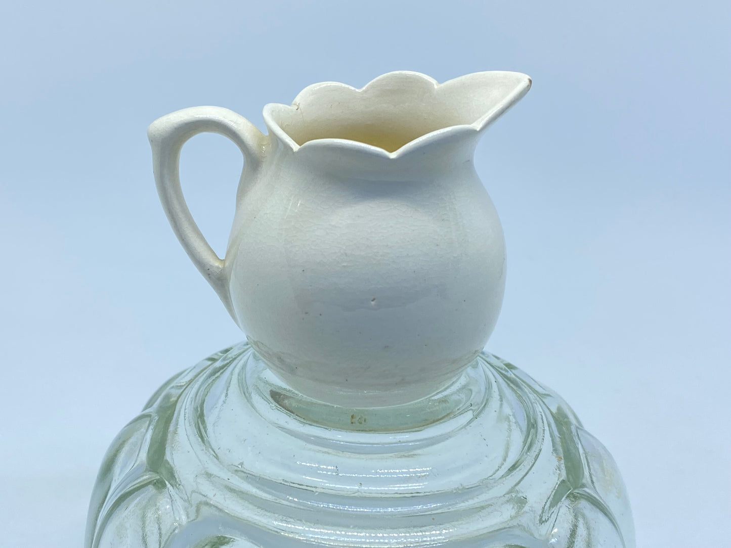 Vintage Rose Noble 1950s pottery jug - Flinders Island - Kookaburra