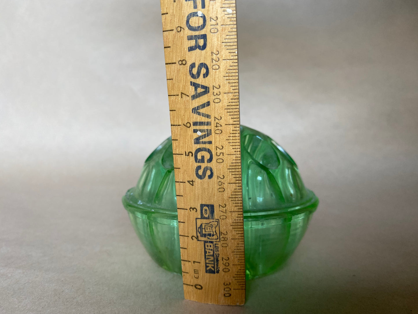 1920s/1930s Uranium Glass 16 hole Frog for vase