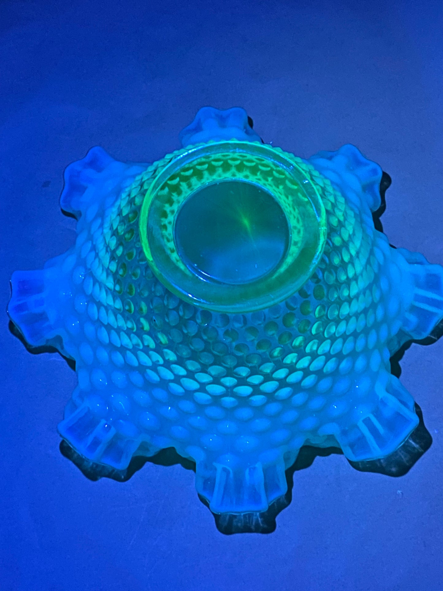 Beautiful Fenton blue opalescent hobnail bowl with original card with uranium base