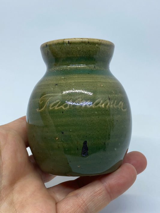 John Campbell Tasmania - Tasmania tourist vase