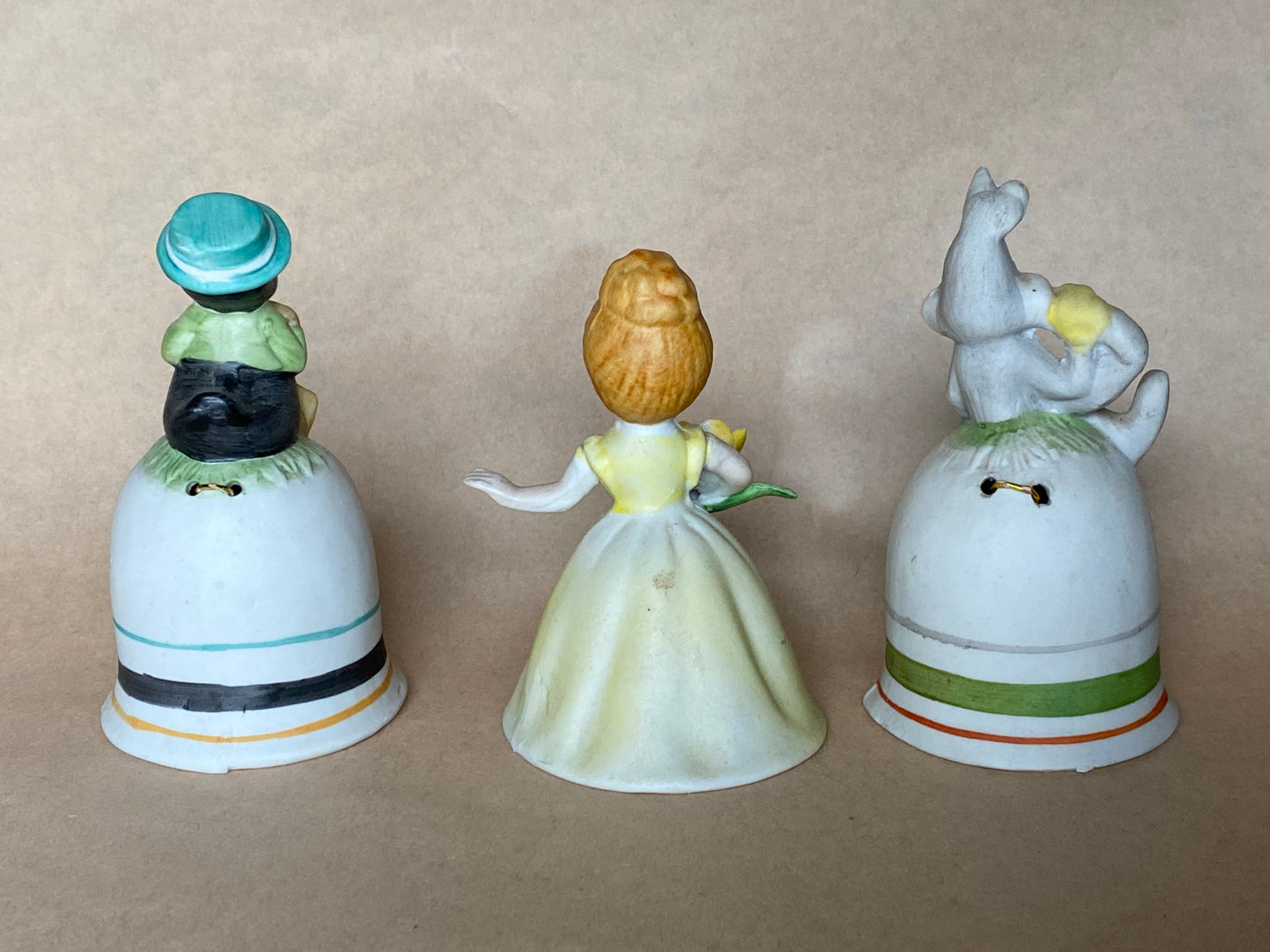 Vintage Warner Brothers Inc 1979 bisque bells