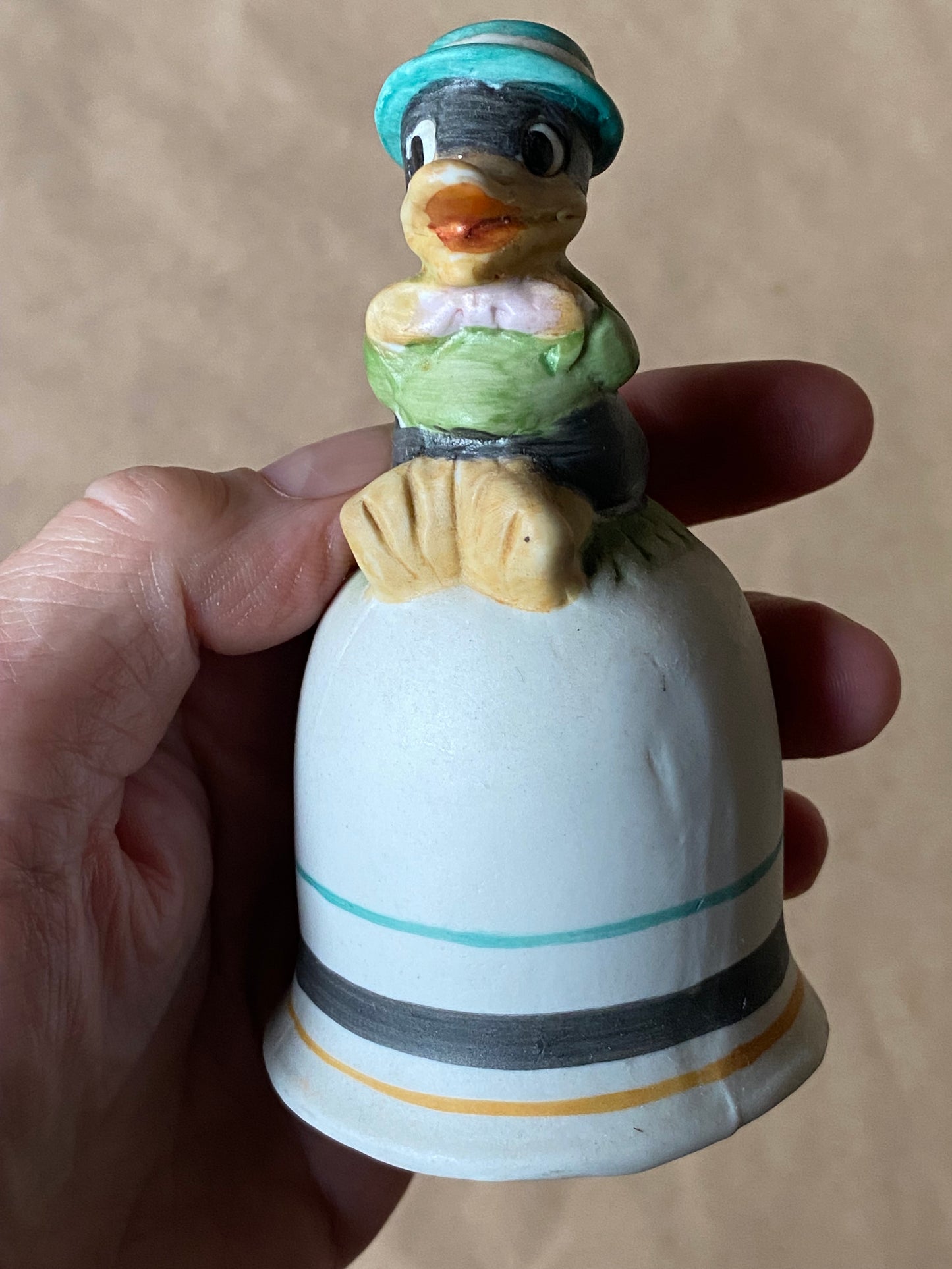 Vintage Warner Brothers Inc 1979 bisque bells