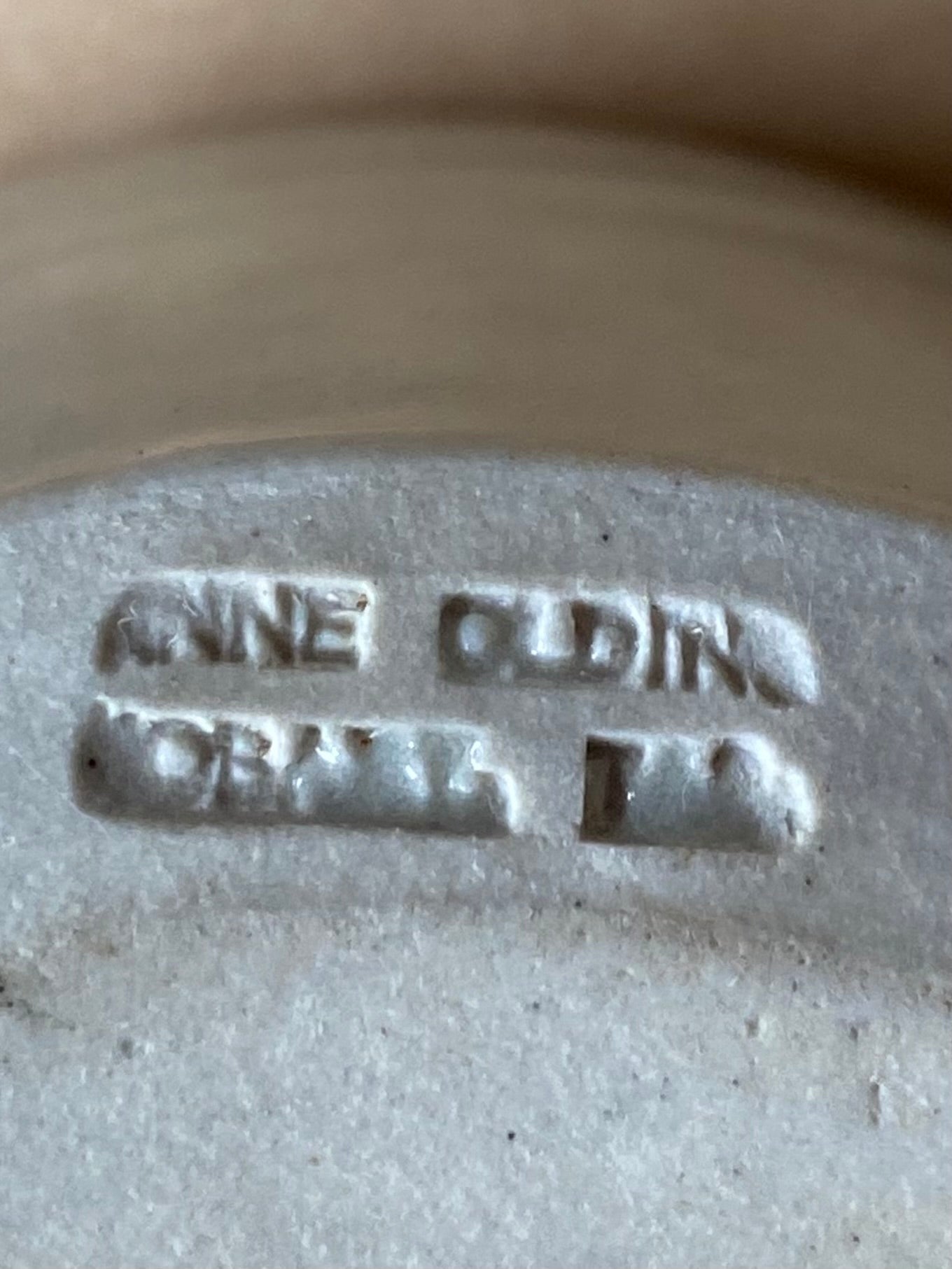 Anne Olding Hobart Tas Ceramic Trinket Box