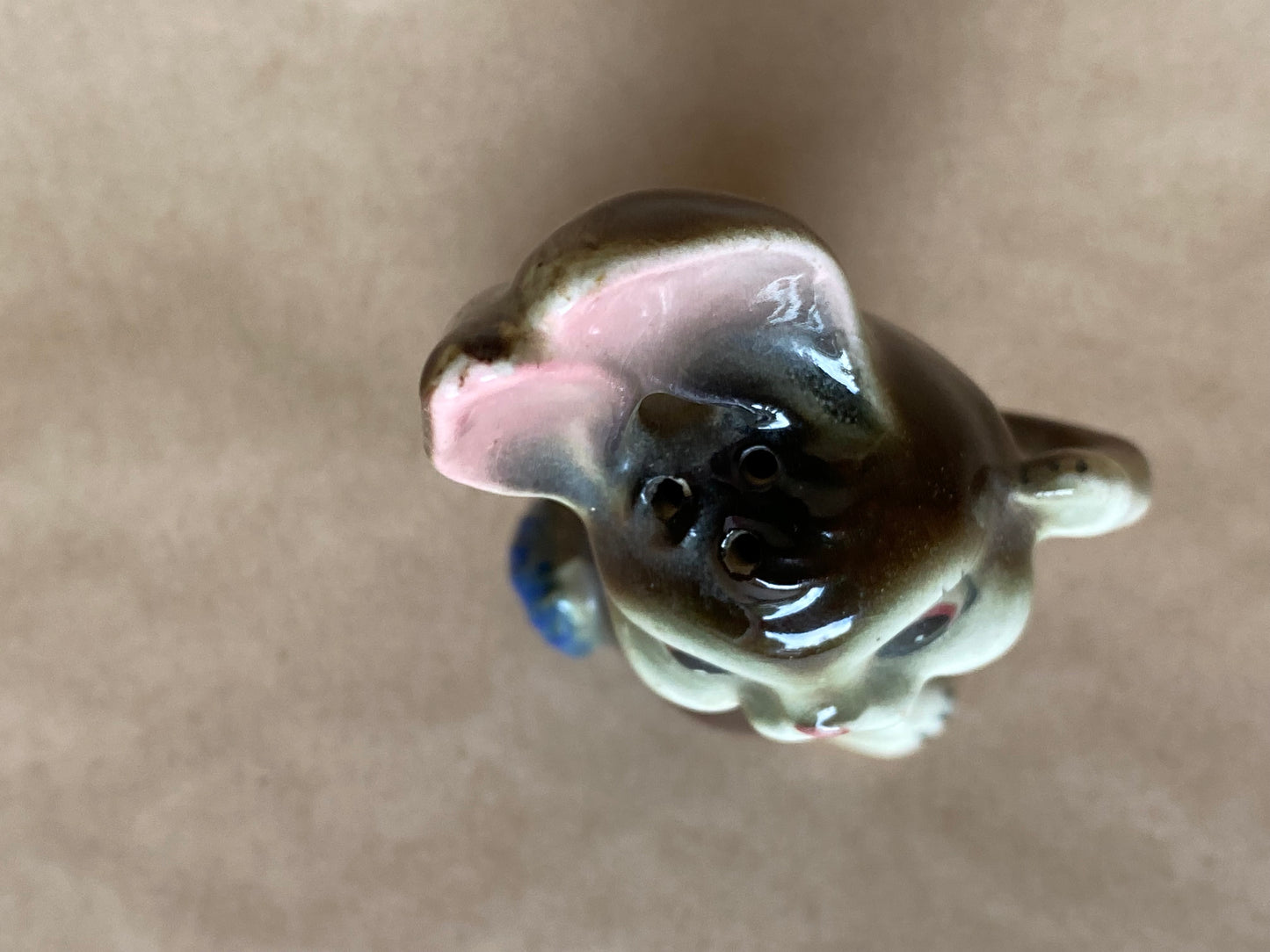 Vintage bunny figurine - MIJ salt or pepper