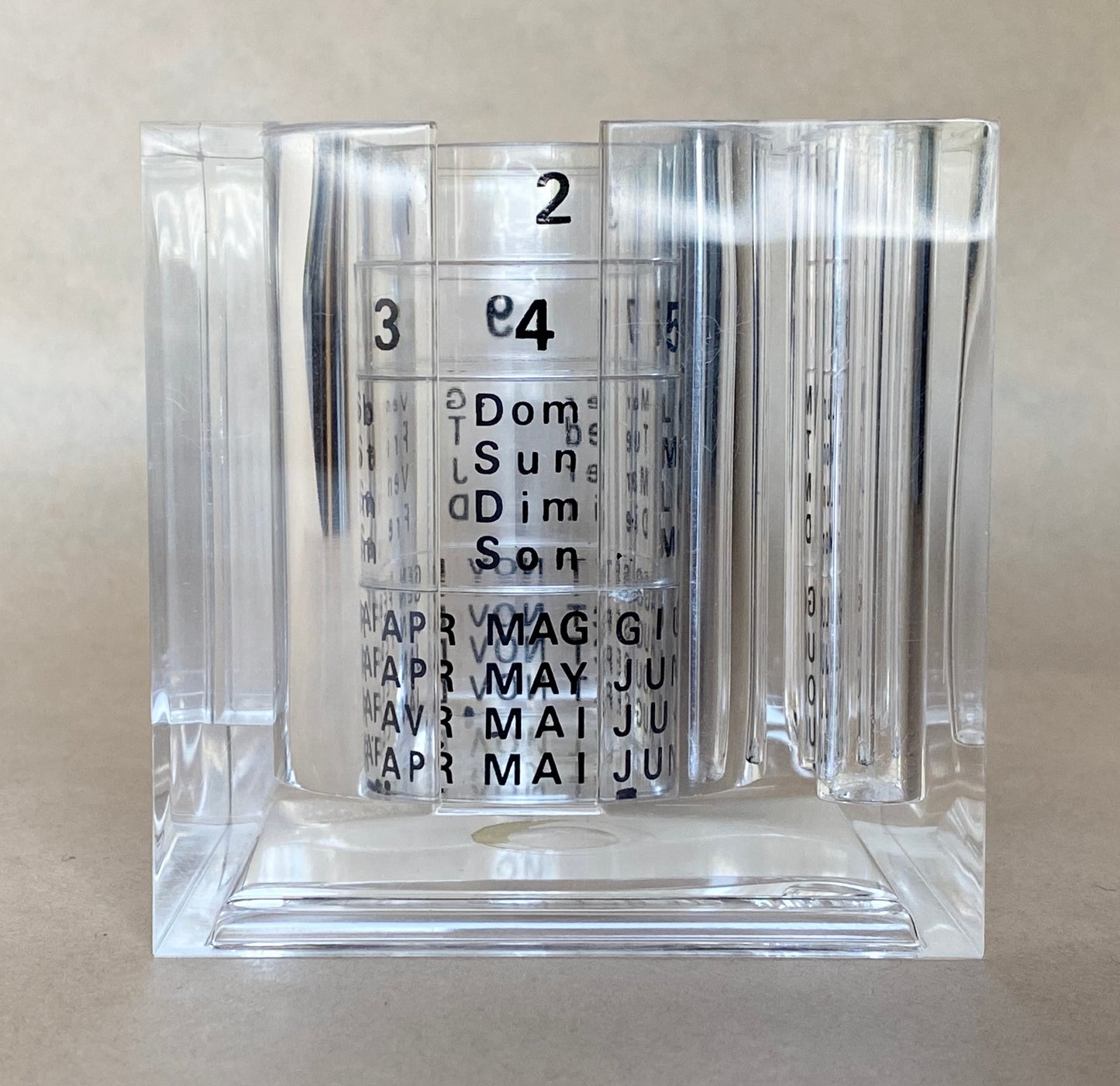 Guzzini Perpetual Calendar Desk Organiser 1980s