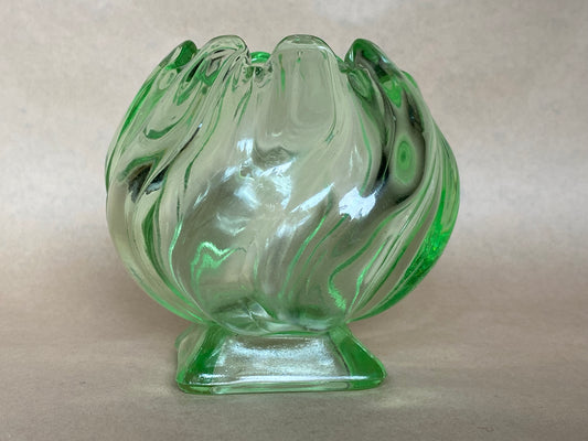 Bagley 1930s Equinox Green Glass Vase