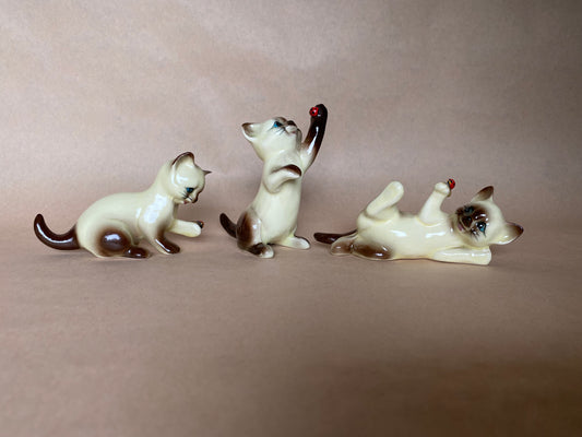 Vintage set of 3 Siamese Cats with ladybirds figurines