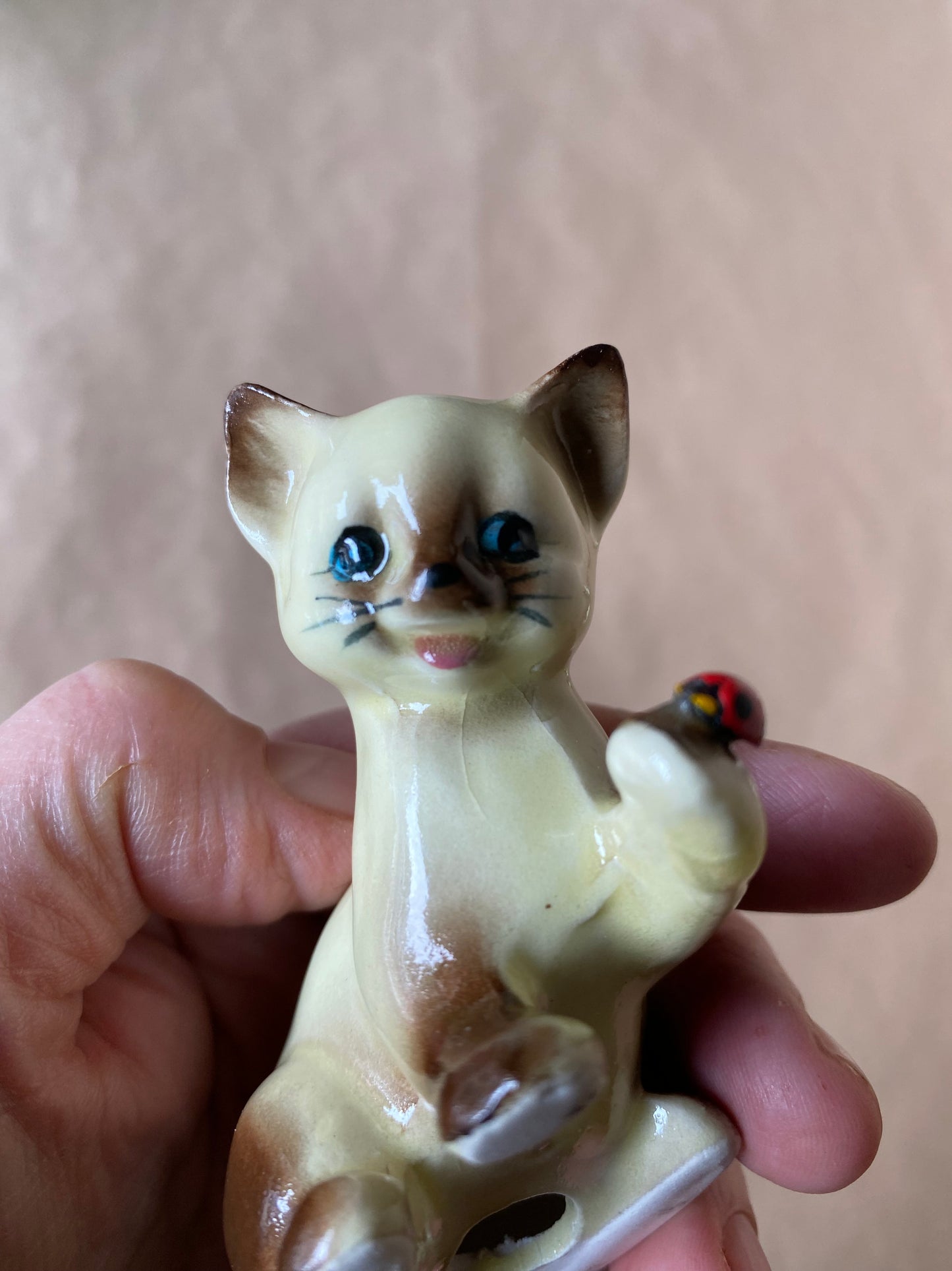 Vintage set of 3 Siamese Cats with ladybirds figurines