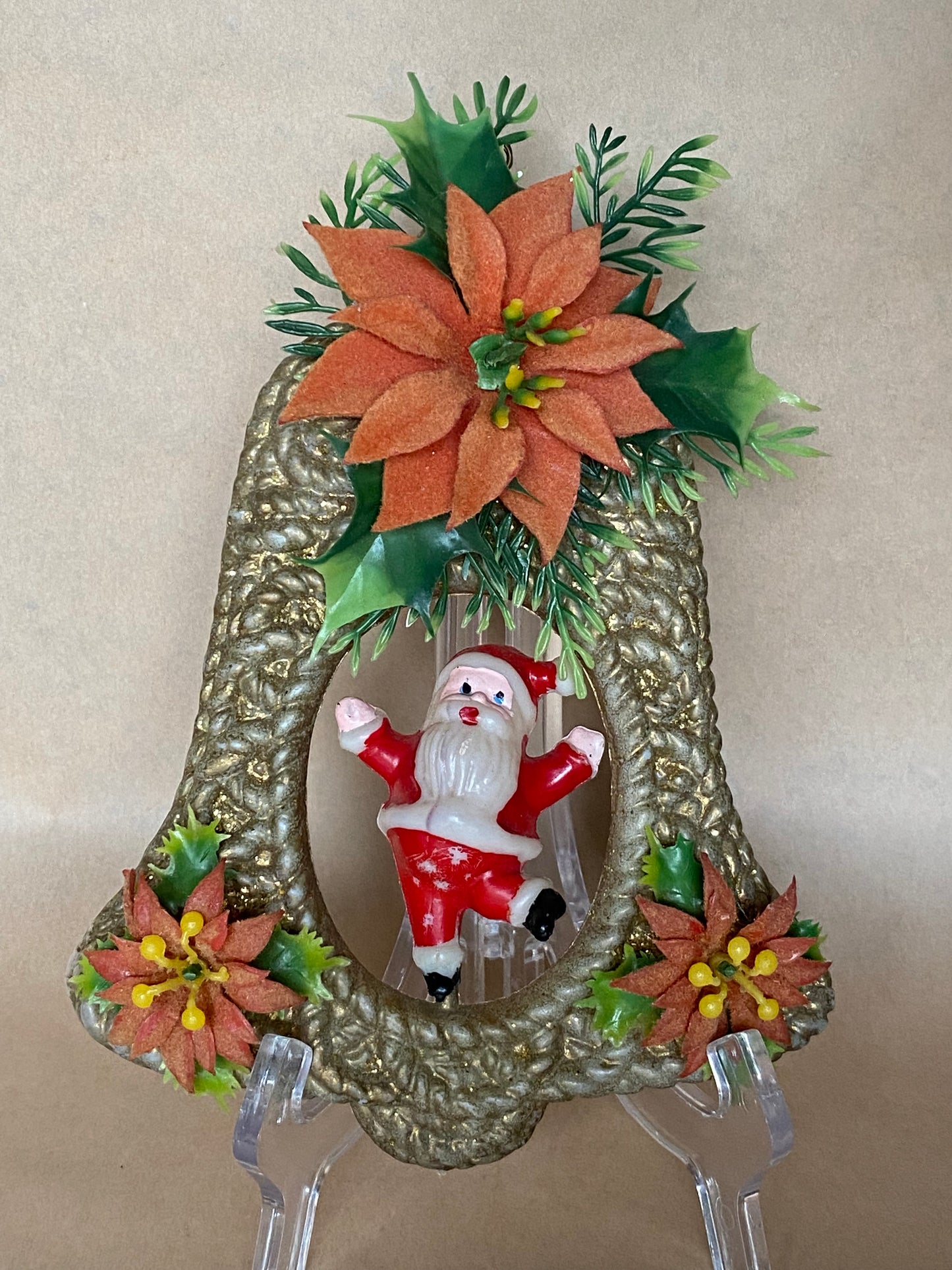 Vintage Christmas Kitsch 1960s Plastic Door Santa ‘Bell’ Hong Kong