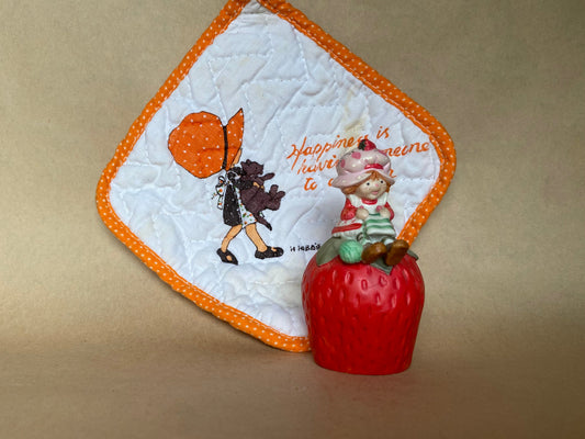 Rare Vintage Strawberry Shortcake bell / Holly Hobby kitchen holder