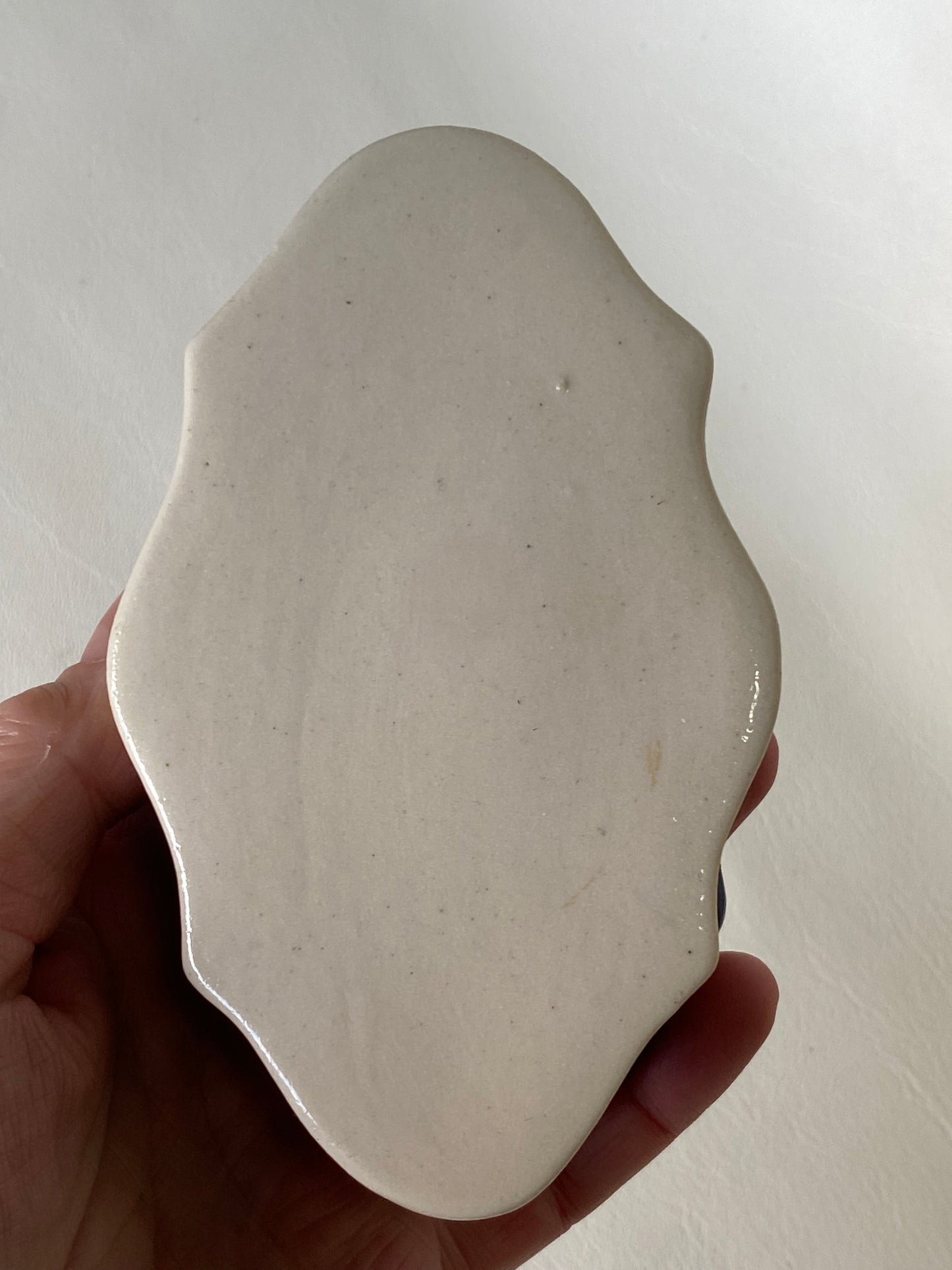 Vintage indigenous pottery trinket box