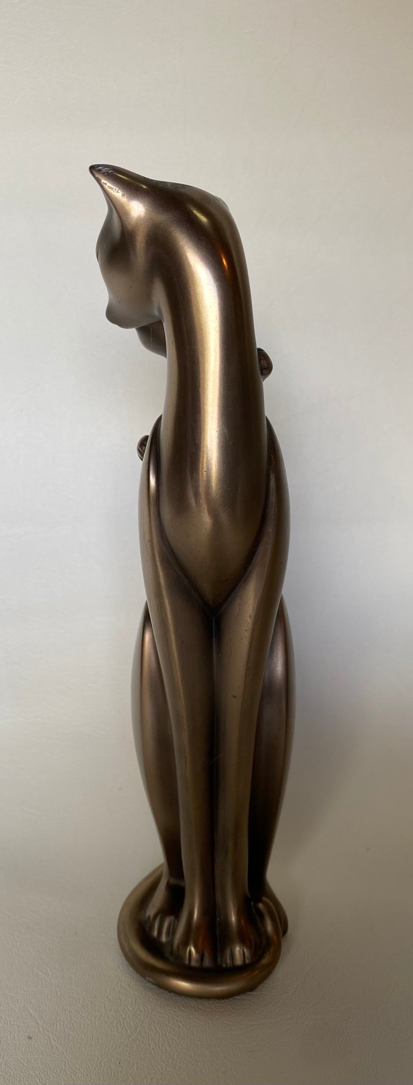 Veronese Shudehill bronze-effect cat figurine