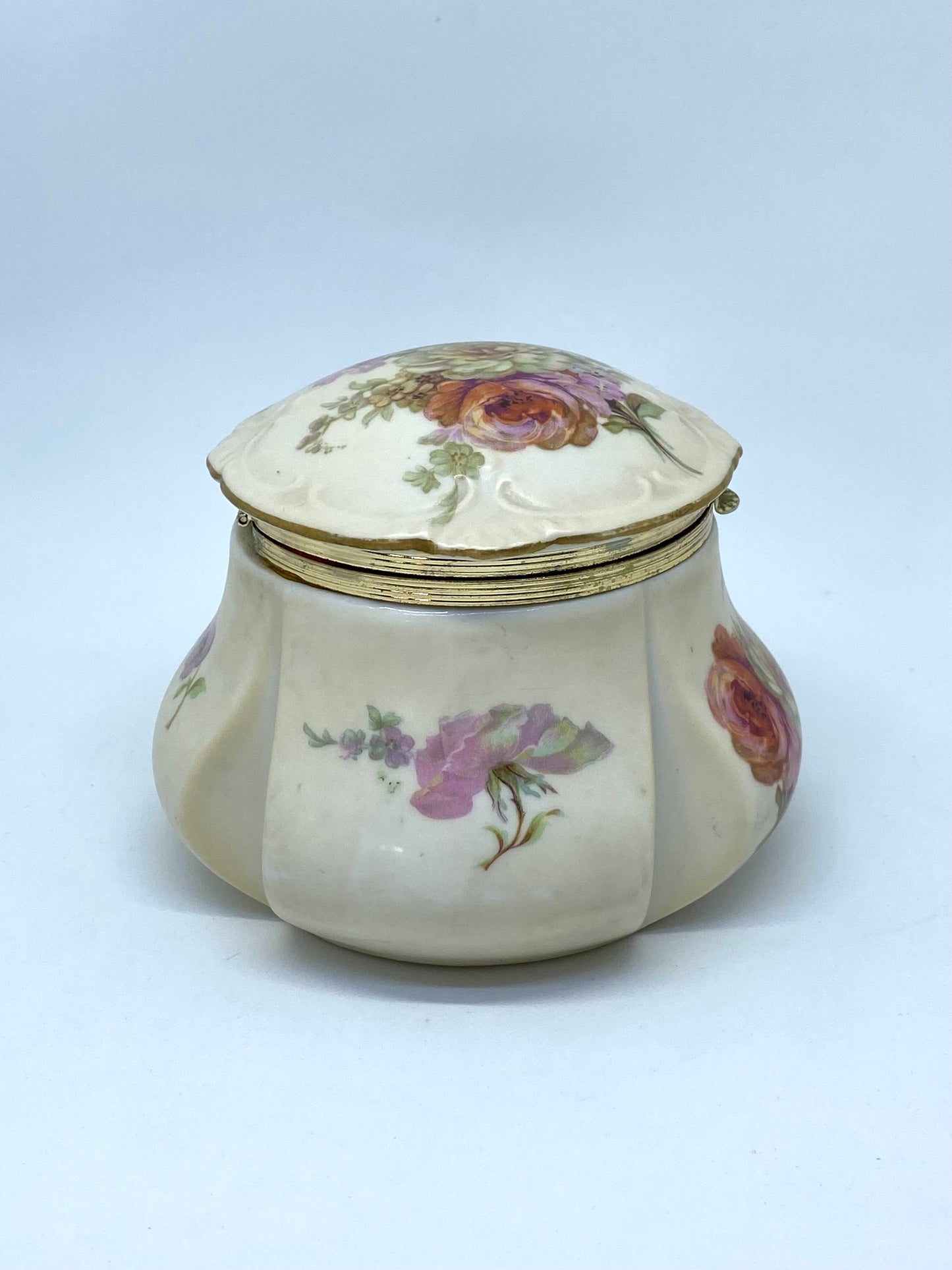 Vintage American 1960/70s Lefton Floral porcelain lidded trinket jar
