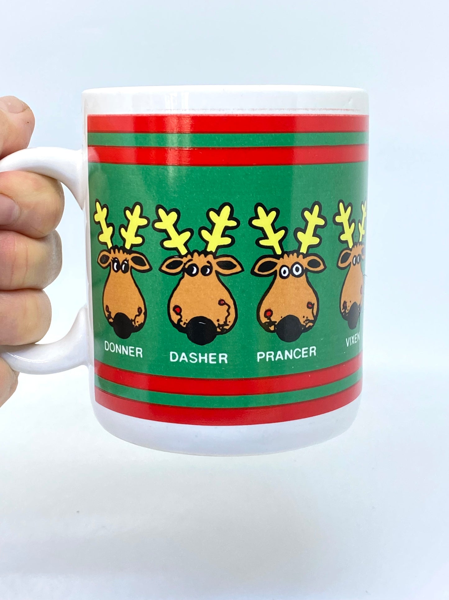 Celebrate Christmas the Vintage way with this Christmas Cup/mug - Reindeer - 1986 Korea