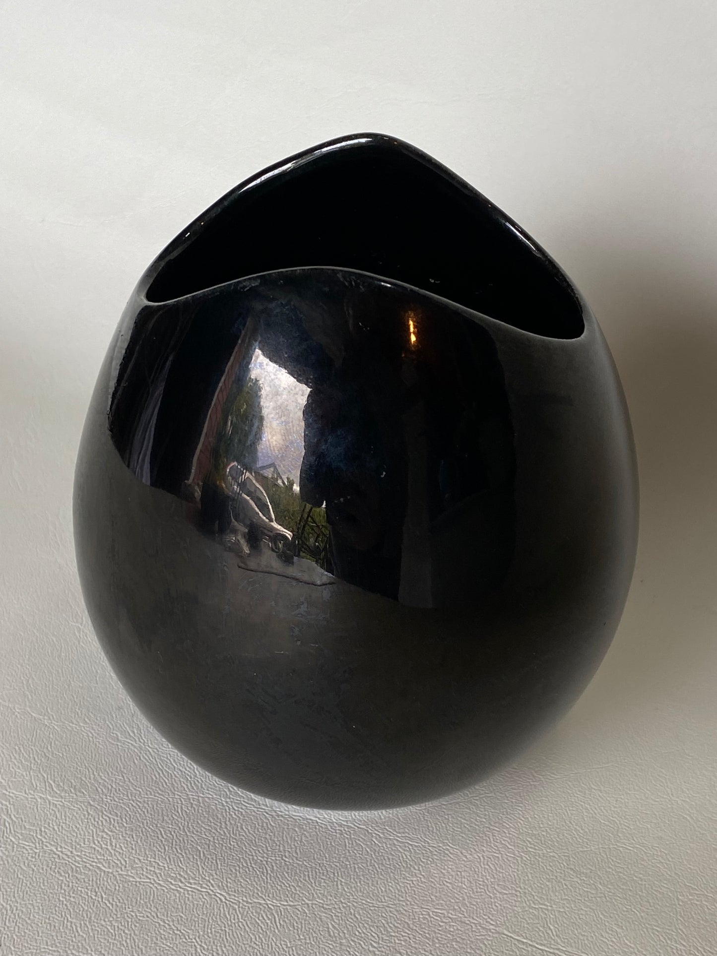 Vintage MCP 222 MCM black glazed vase (AKA Mingay)